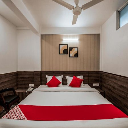 Hotel Indiana Shillong Eksteriør billede