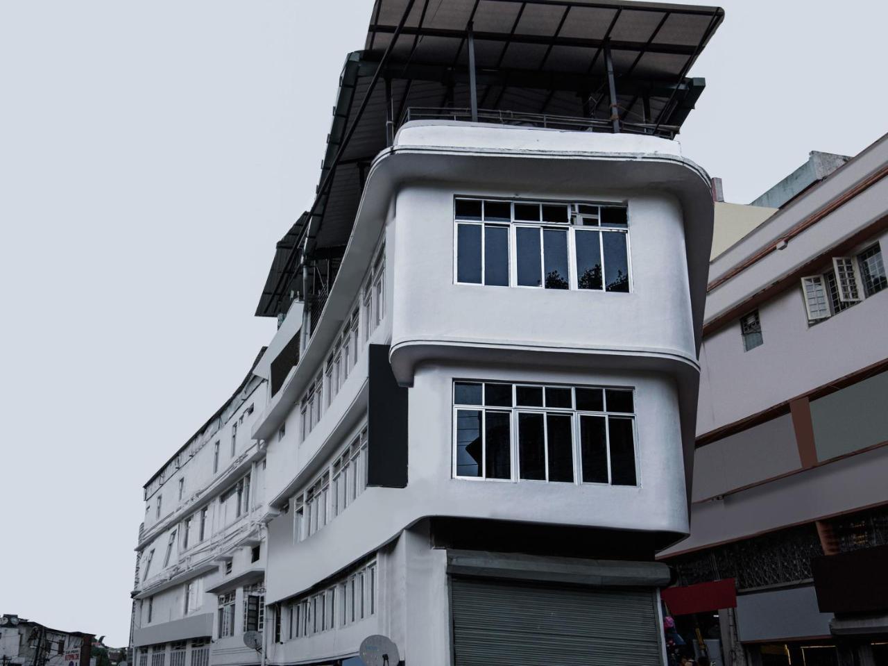 Hotel Indiana Shillong Eksteriør billede